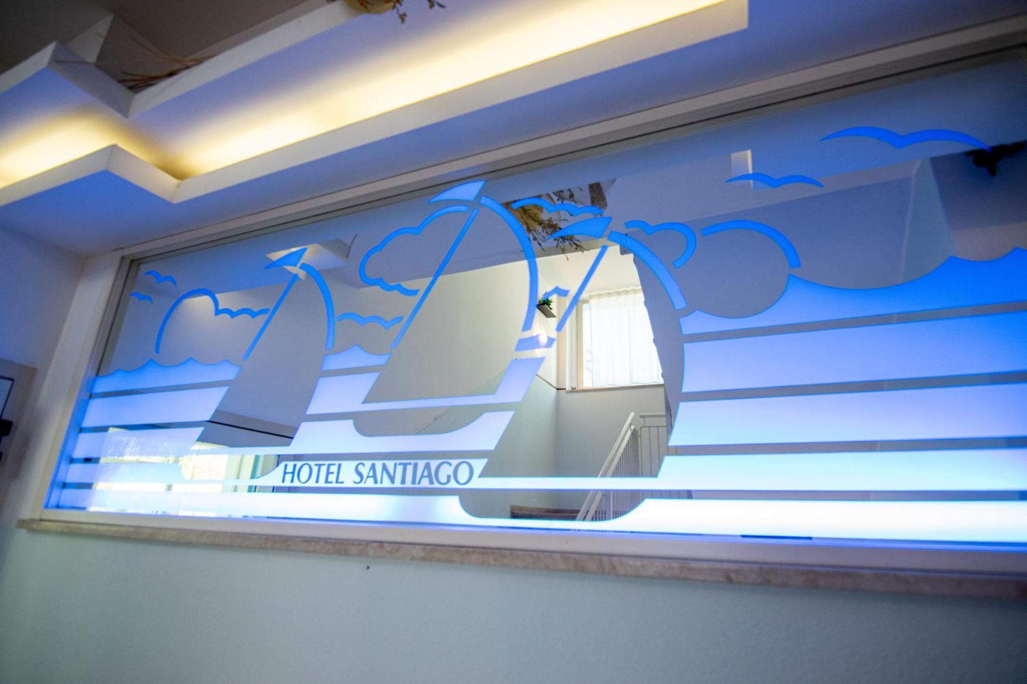 רימיני Hotel Santiago מראה חיצוני תמונה